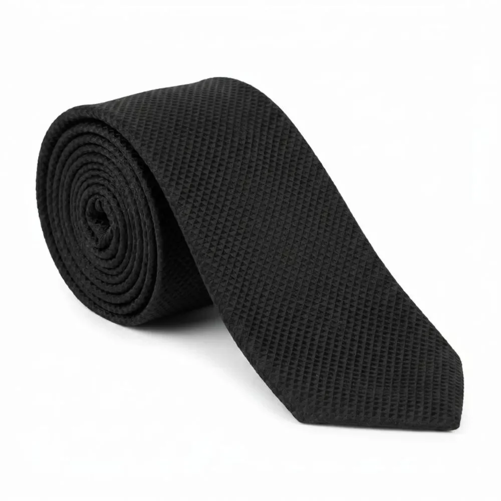 Emporio Armani 100% Silk Black Solid Tie - Made in Italy - Picture 1 of 3
